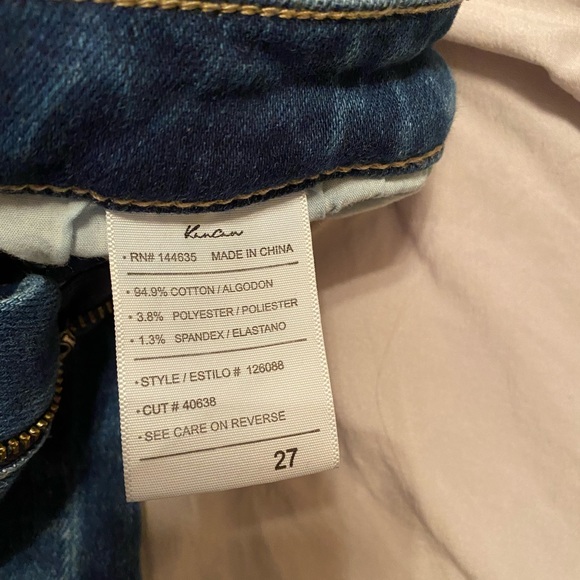 KanCan skinny jeans with  freyed hem - Picture 6 of 6